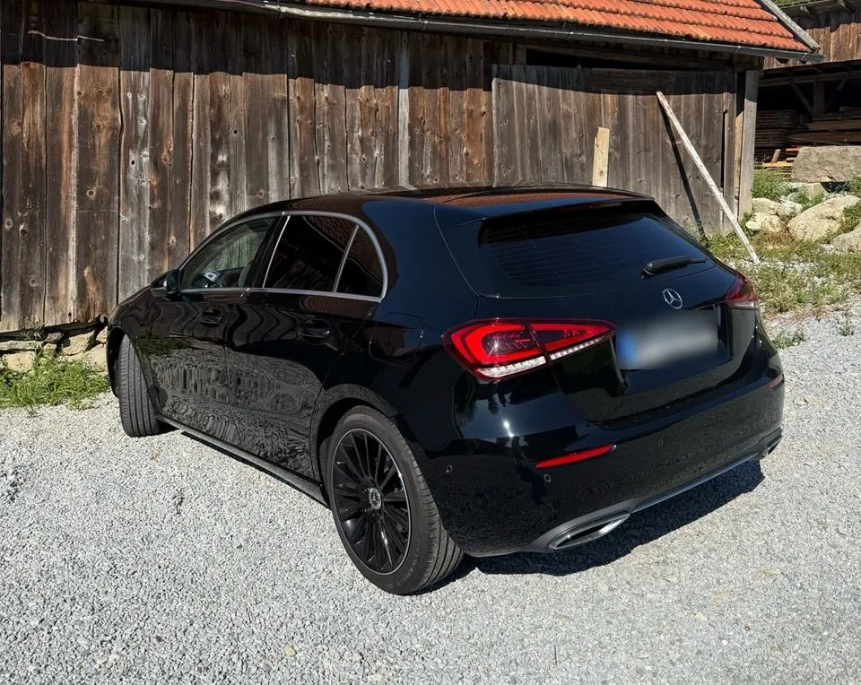 Mercedes-Benz A220D