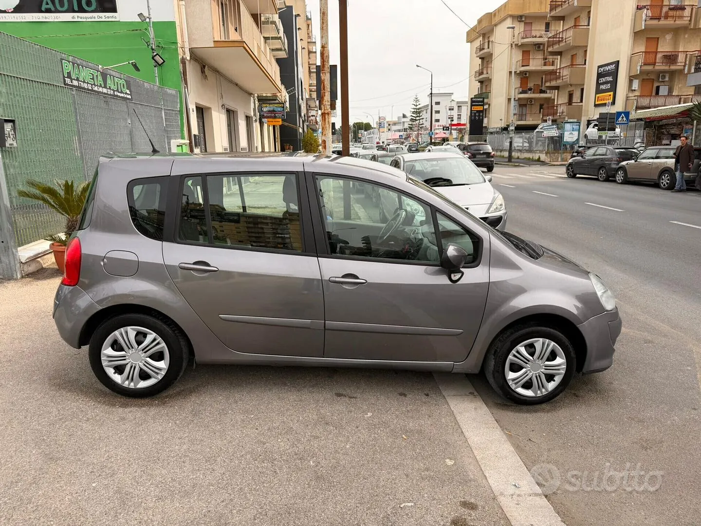 Renault Modus 2011 photo 4