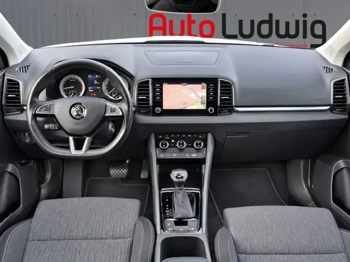 Skoda Karoq 2018 photo 3