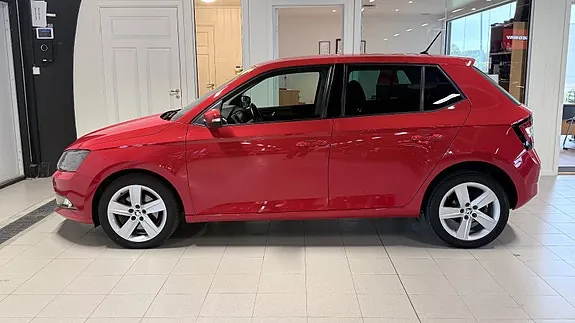 Skoda Fabia 2018 photo 4