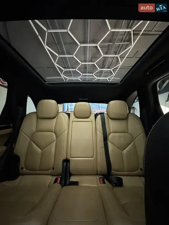 Porsche Cayenne 2016 photo 3