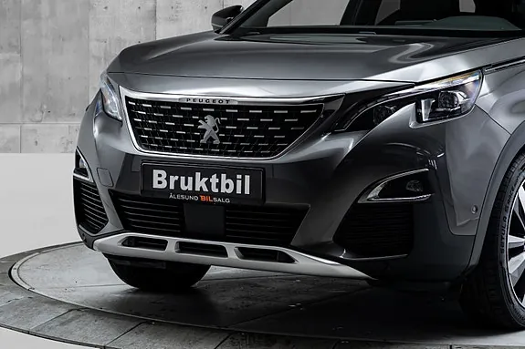 Peugeot 3008 2019 photo 2