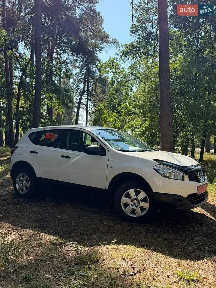 Nissan Qashqai 2013 photo 3