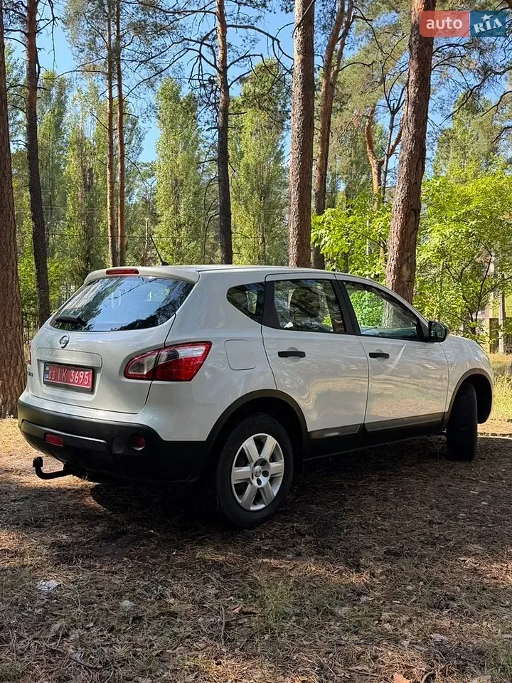 Nissan Qashqai 2013 photo 5