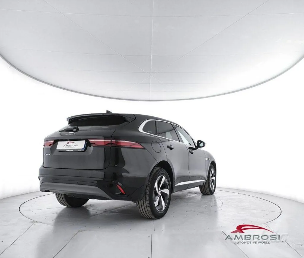 Jaguar F-Pace 2022 photo 3