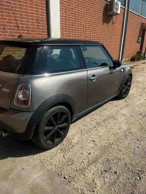 Mini Cooper D 2013 photo 3