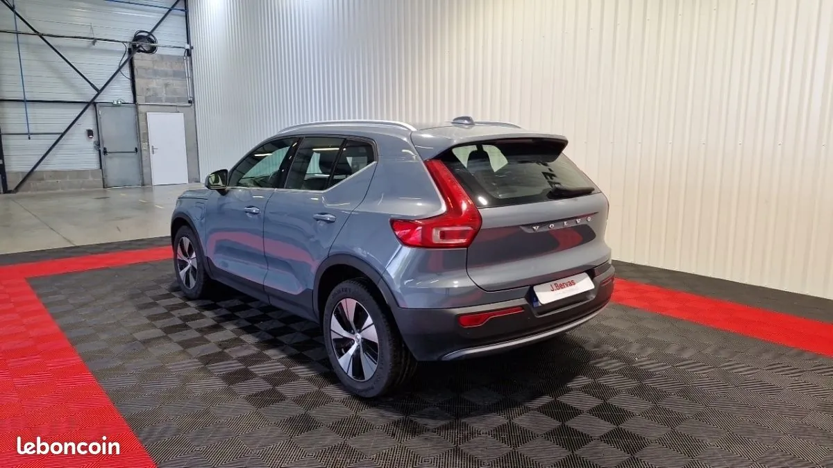 Volvo Xc40 2022 photo 3