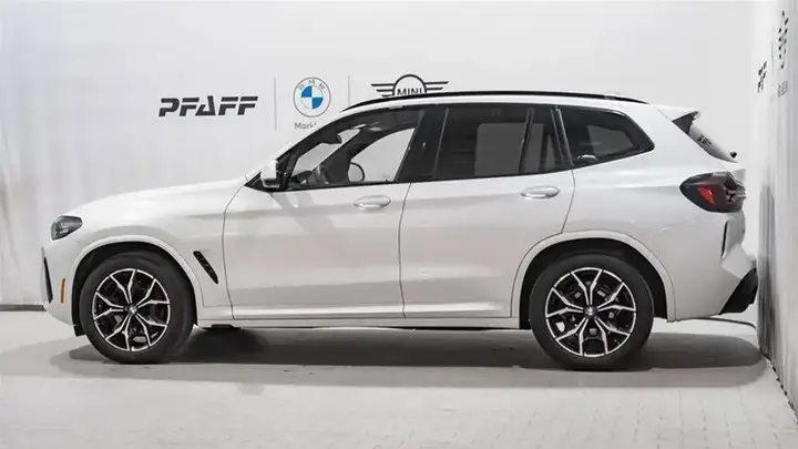 BMW X3 2024 photo 2