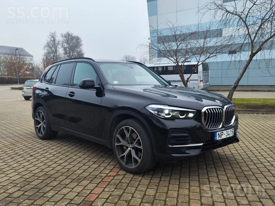 BMW X5 2022 photo 4