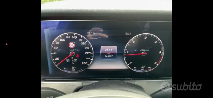 Mercedes-Benz E-Class 2017 photo 4