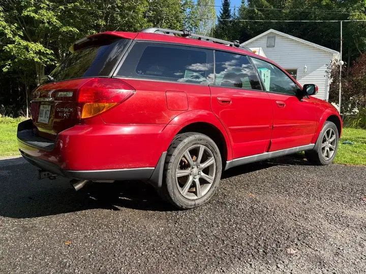 Subaru Outback 2005 photo 5