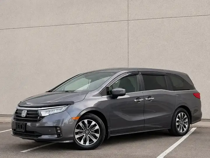 Honda Odyssey 2022 photo 2