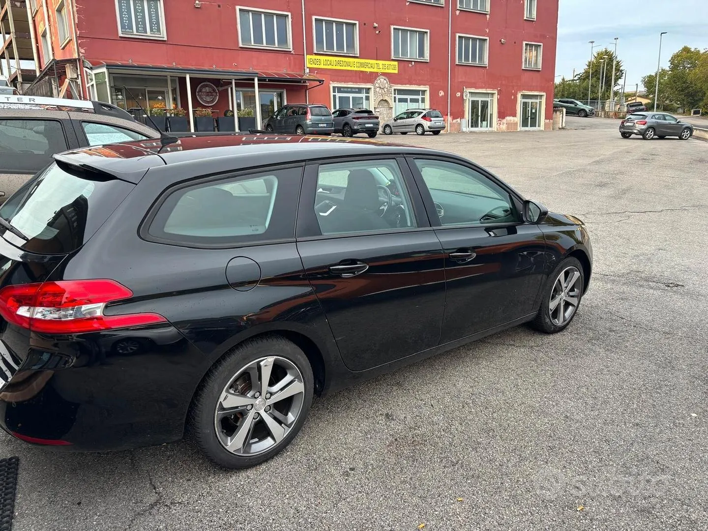 Peugeot 308 2017 photo 2