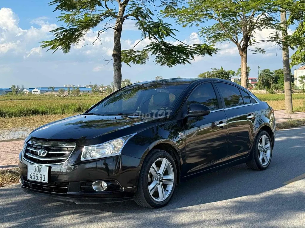 Daewoo Lacetti 2010 photo 2