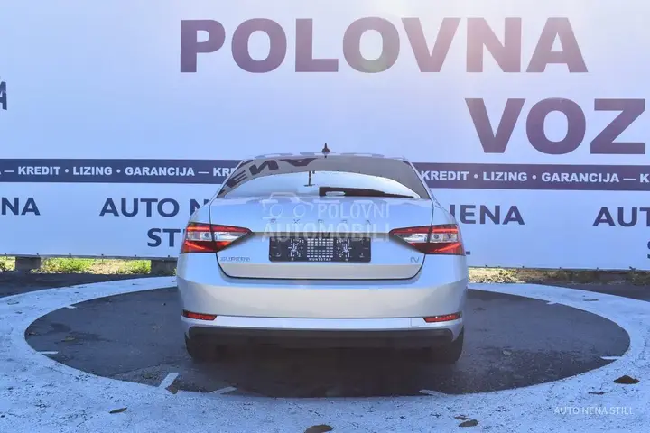 Skoda Superb 2023 photo 4