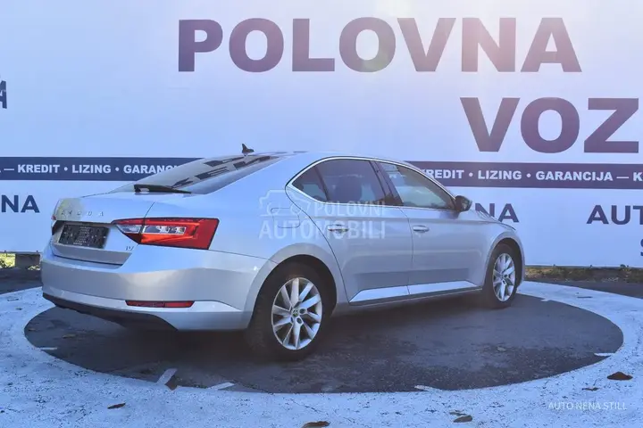 Skoda Superb 2023 photo 5