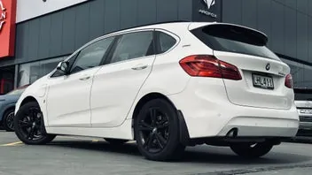 BMW 225Xe 2018 photo 4