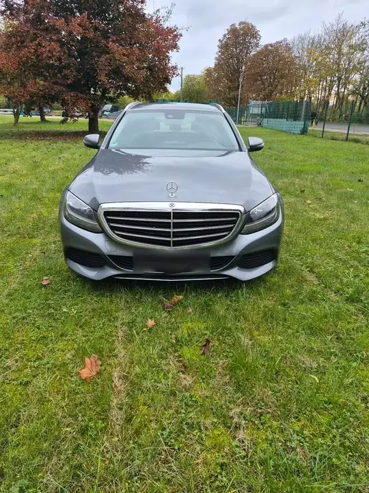 Mercedes-Benz C 220 D