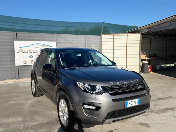 Land Rover Discovery Sport 2017 photo 3