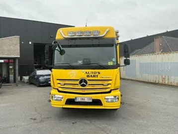 Mercedes-Benz Atego photo 2