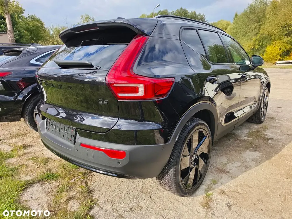 Volvo Xc40 2025 photo 2