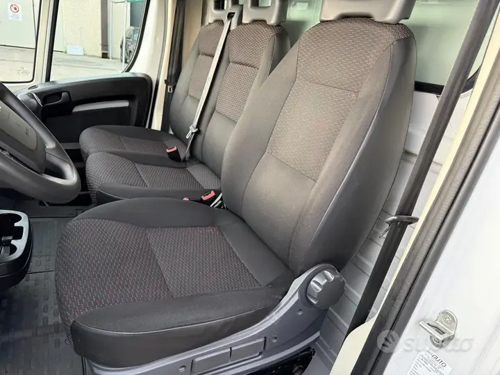 Peugeot Boxer 2022 photo 5