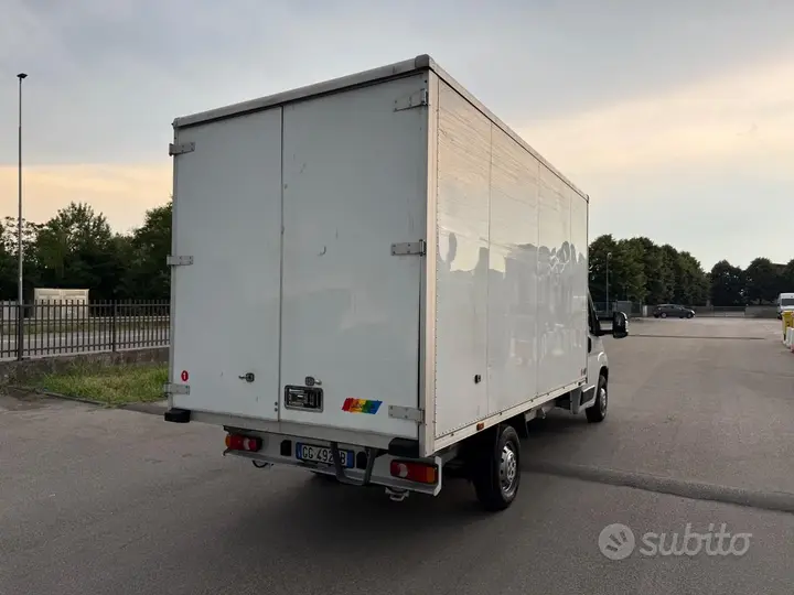 Peugeot Boxer 2022 photo 3