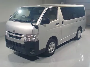 Toyota Hiace 2023 photo 2