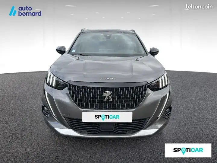 Peugeot 2008 2022 photo 2