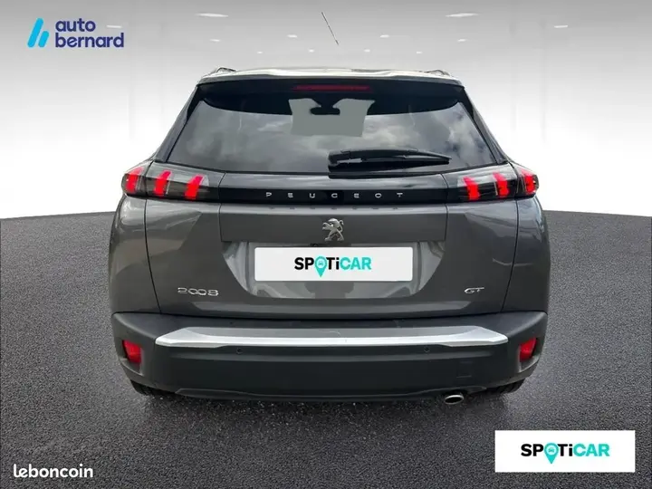 Peugeot 2008 2022 photo 5
