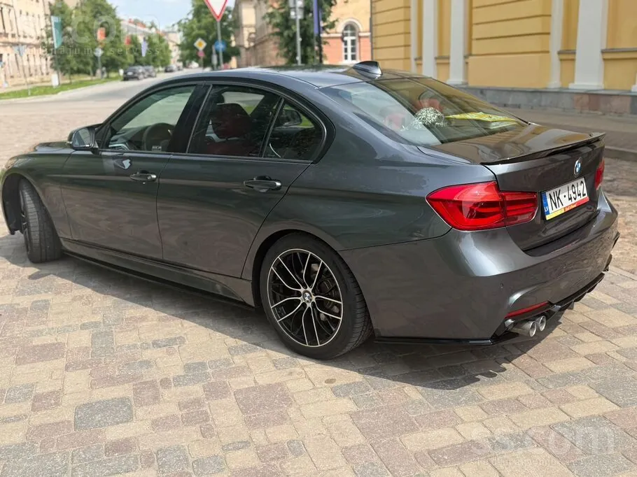BMW 3 Series 2012 photo 4