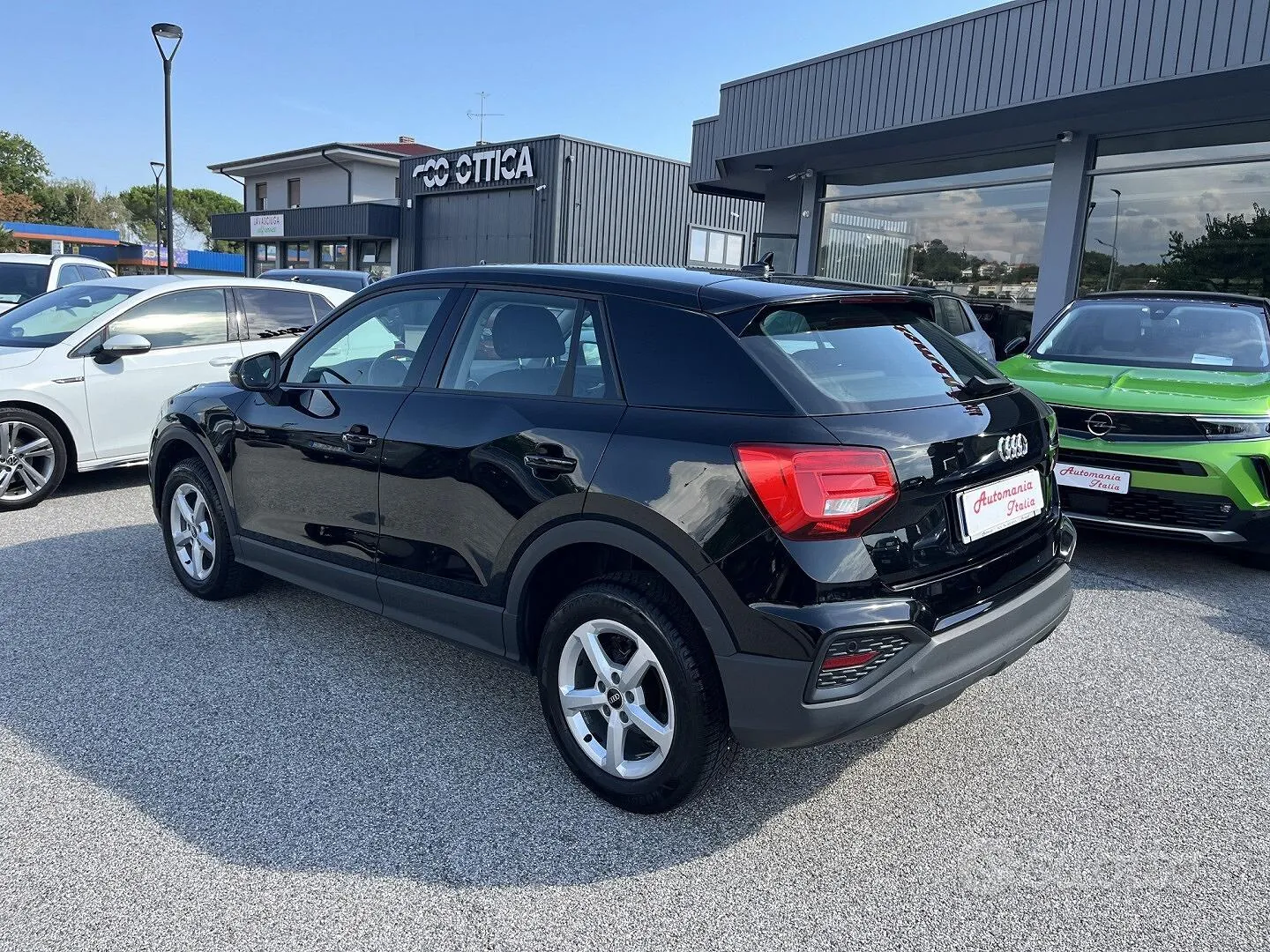 Audi Q2 2022 photo 2