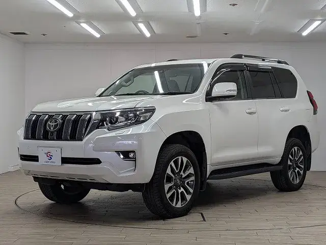 Toyota Land Cruiser Prado 2023 photo 2