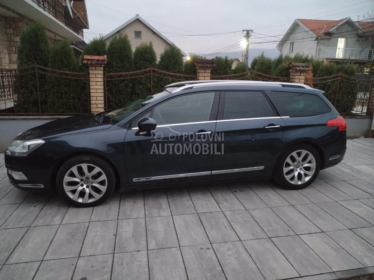 Citroen C5 2009 photo 2