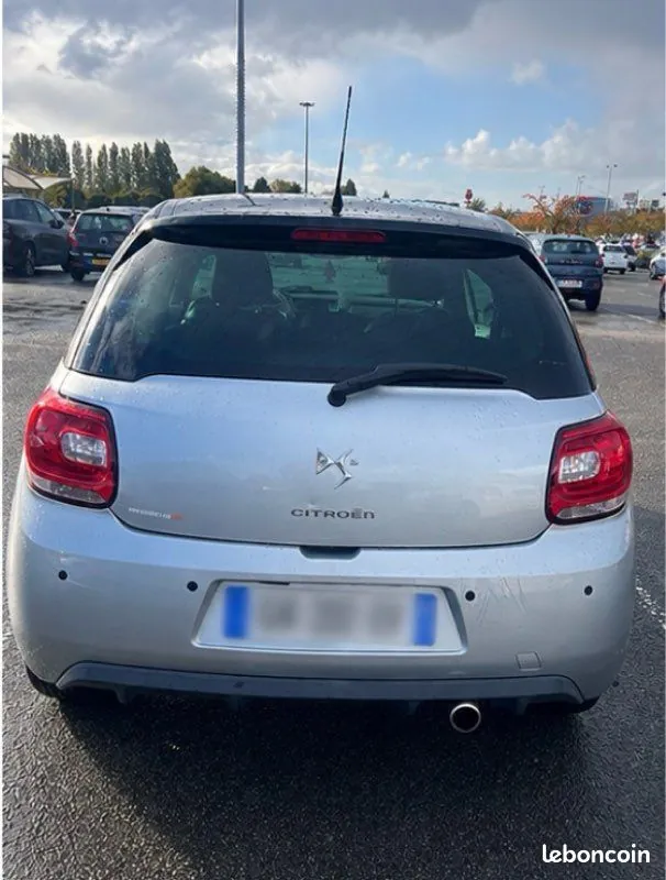 Citroen Ds3 2011 photo 2
