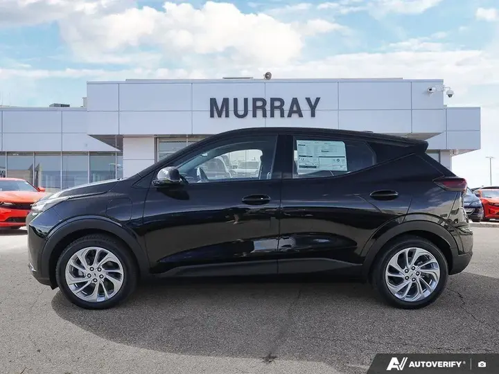 Chevrolet Bolt 2027 photo 4