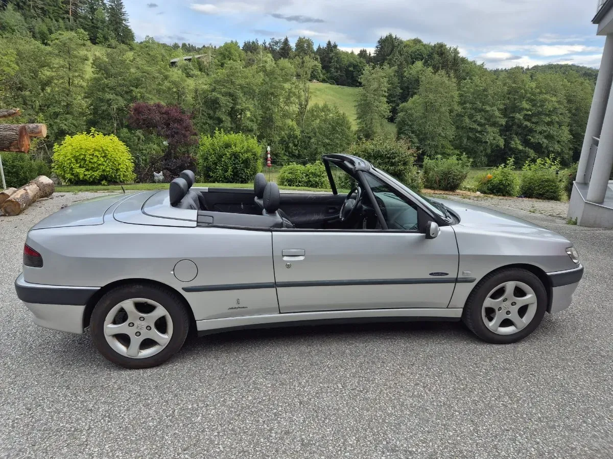 Peugeot 306 2000 photo 2