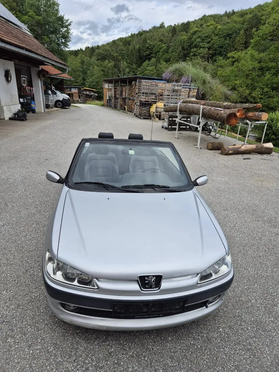 Peugeot 306