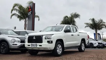 Mitsubishi Triton 2026 photo 2