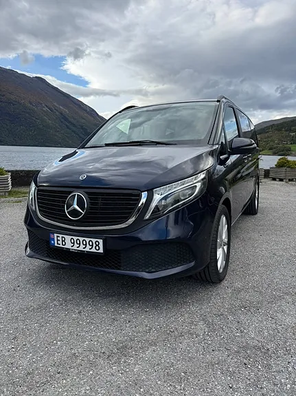 Mercedes-Benz Eqv300
