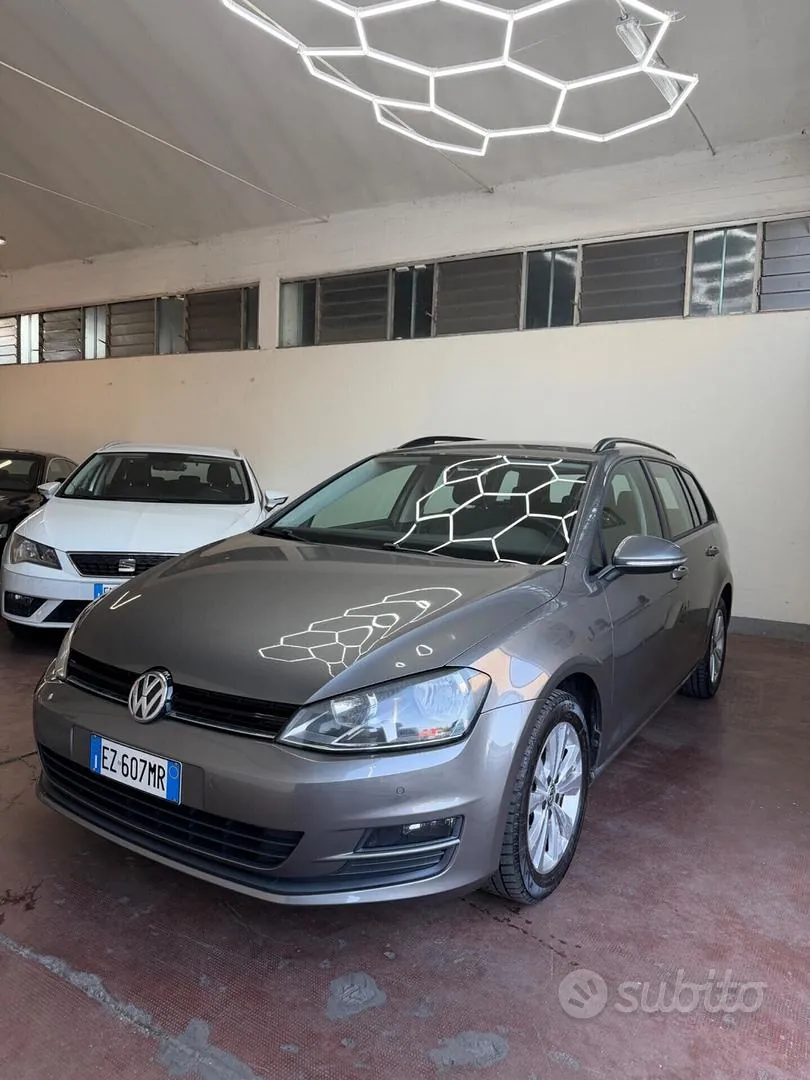 Volkswagen Golf Variant 2015 photo 2