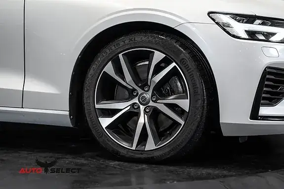 Volvo V60 2019 photo 3