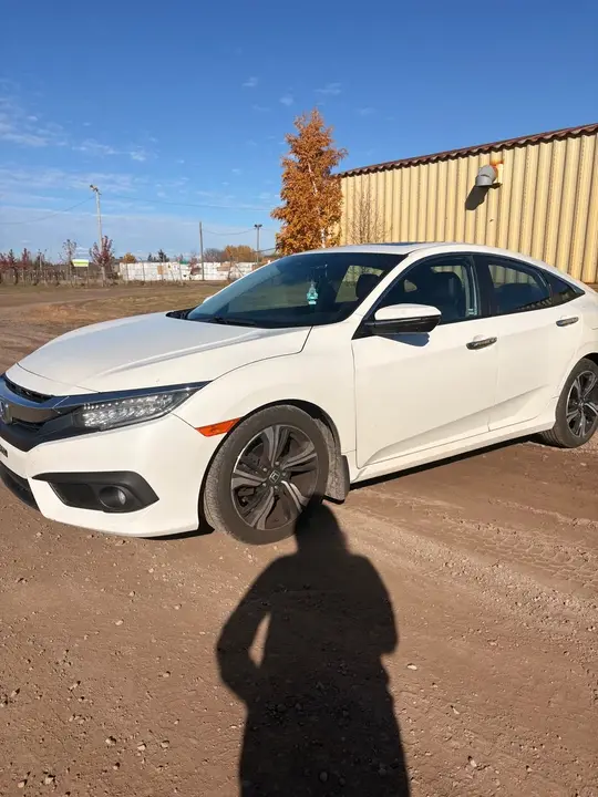 Honda Civic 2016 photo 2