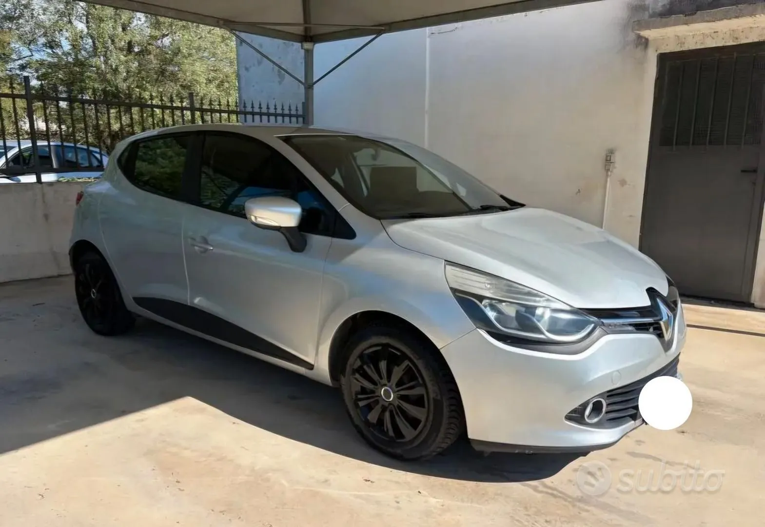 Renault Clio 2015 photo 3