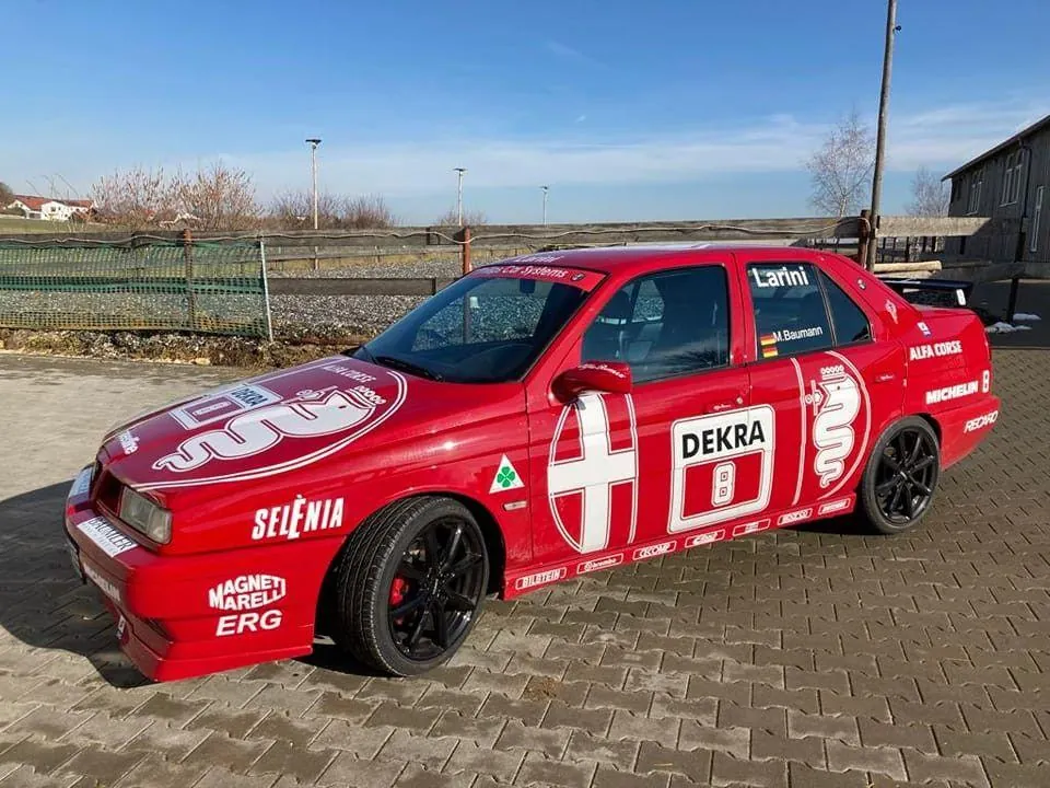 Alfa Romeo 155