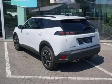Peugeot 2008 2023 photo 3