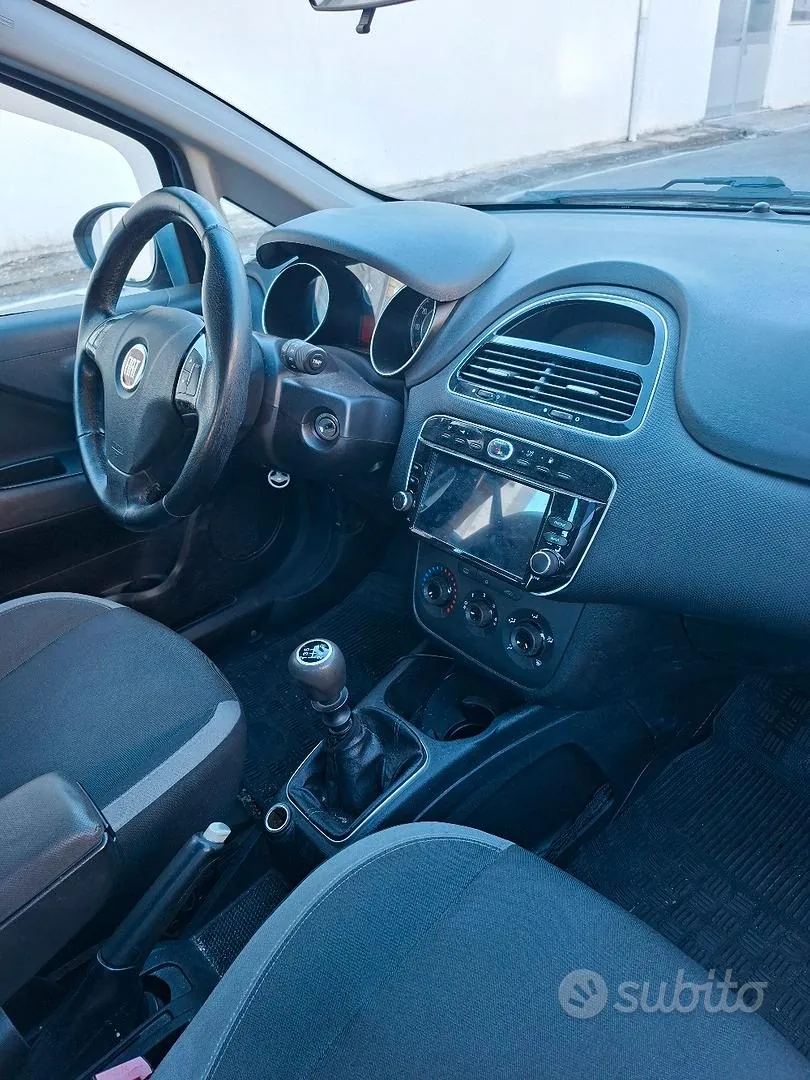 Fiat Punto Evo 2013 photo 5