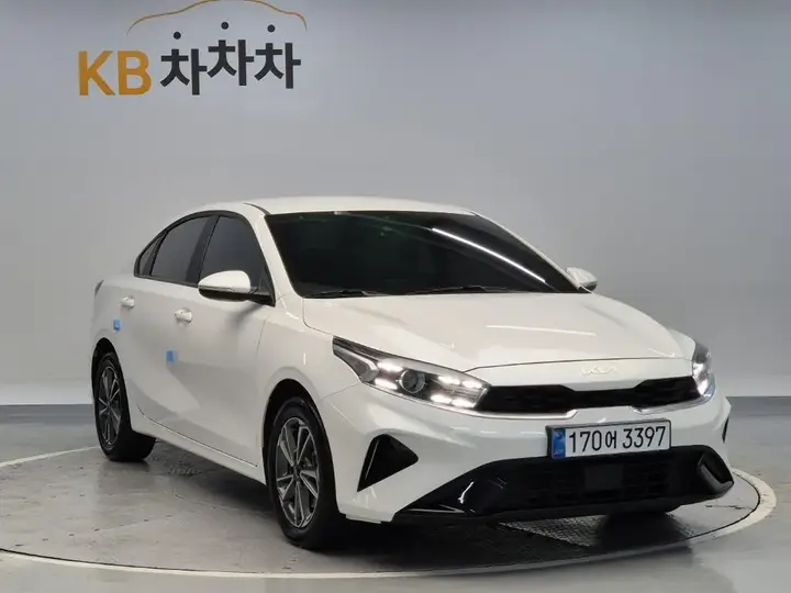 Kia K3 2023 photo 4