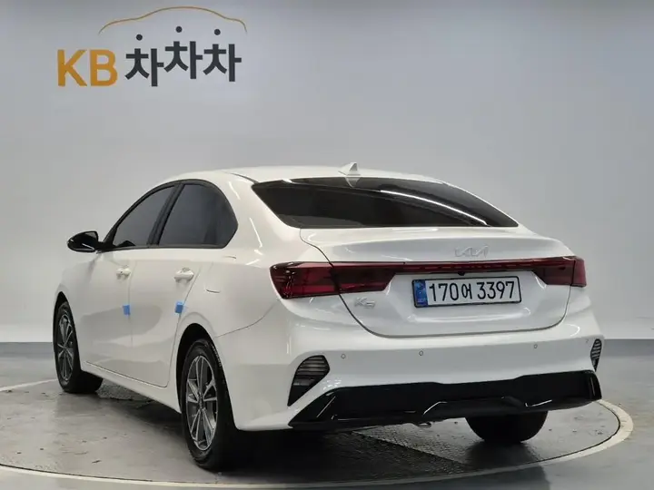 Kia K3 2023 photo 2
