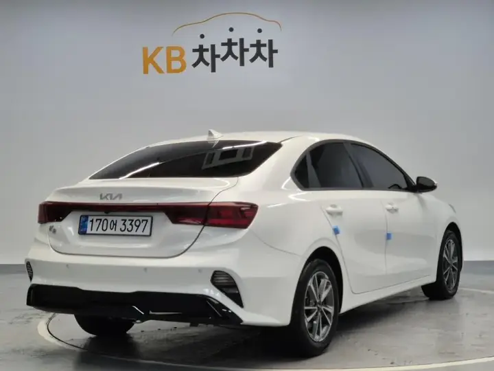 Kia K3 2023 photo 3